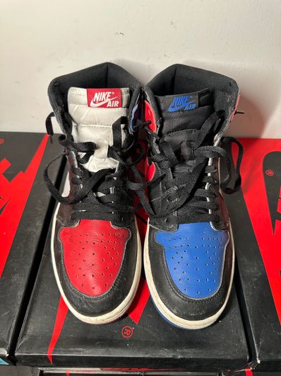 Nike Air Jordan 1 Retro High "Top 3"