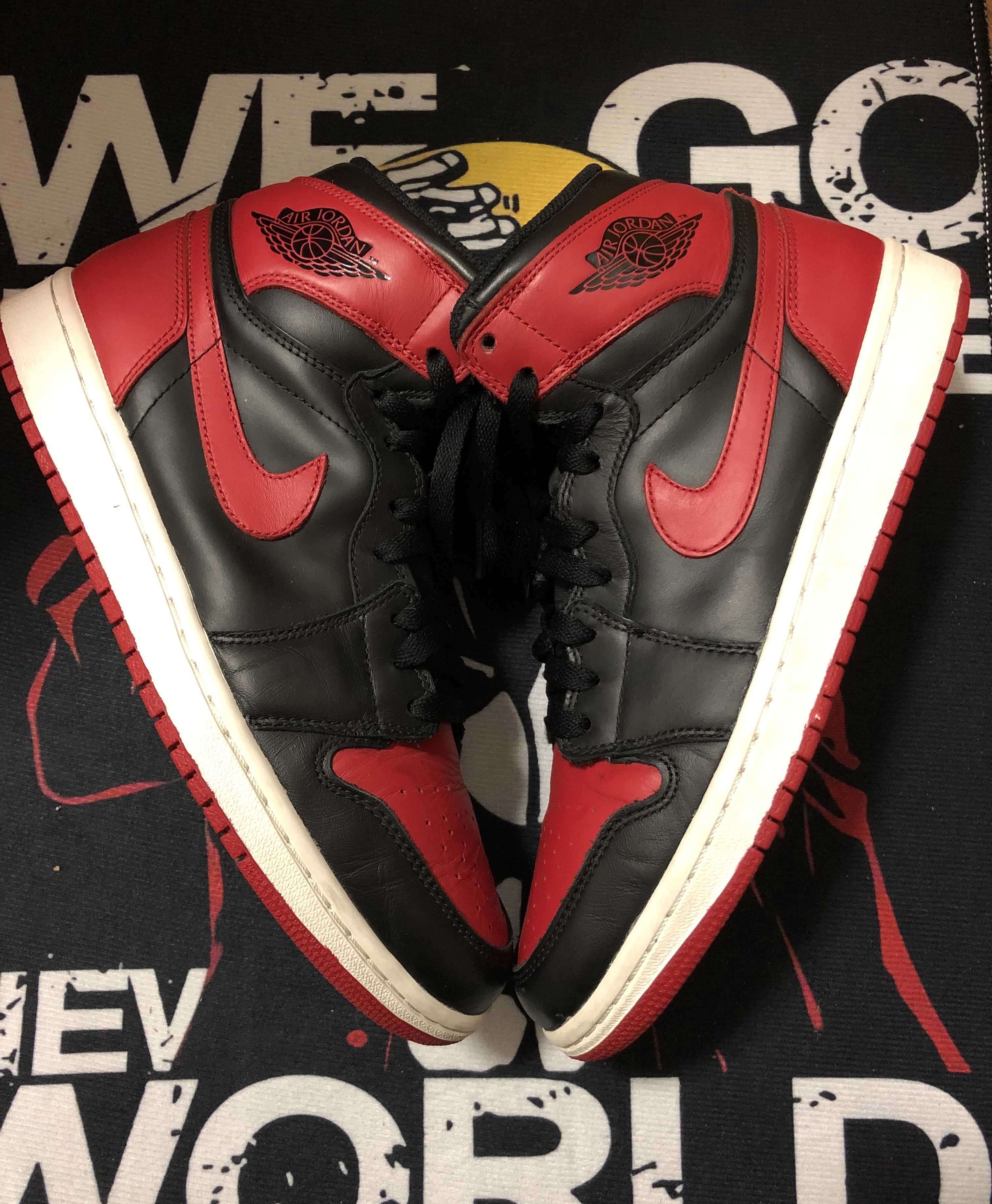 Nike Air Jordan 1 Retro High OG "Bred" (2013)