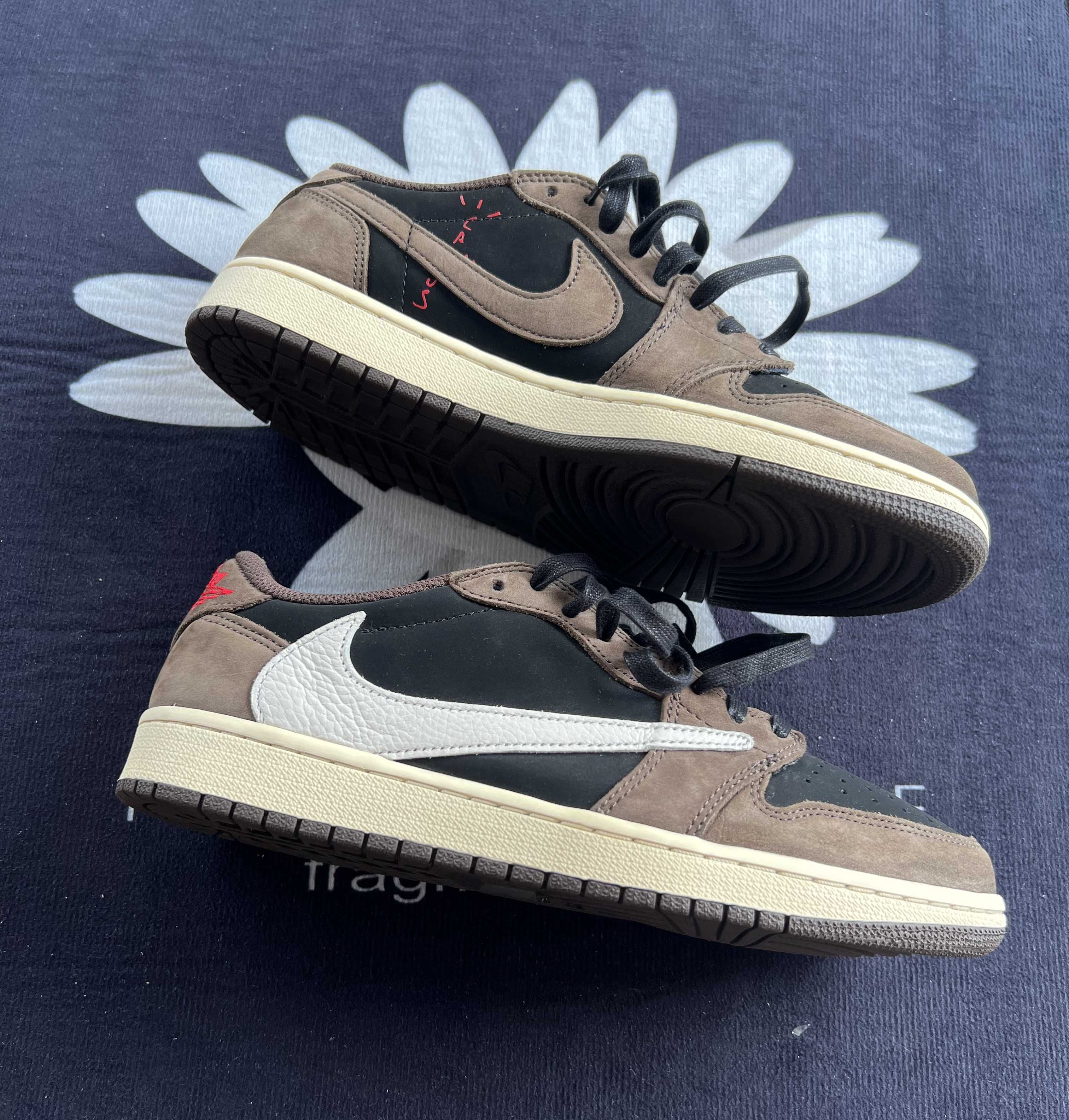 Travis Scott × Nike Air Jordan 1 Low OG SP-T "Black/Dark Mocha"