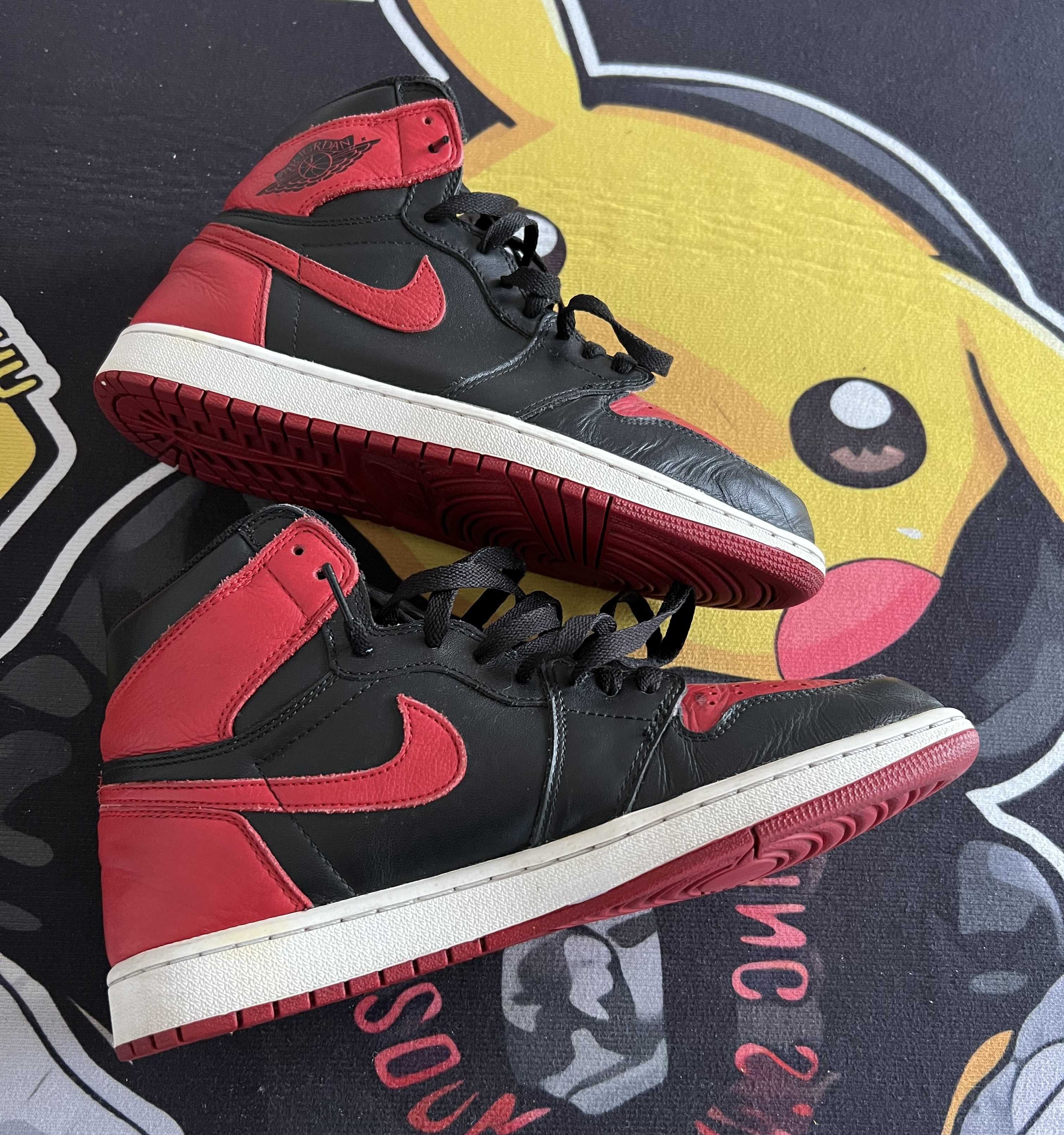 Nike Air Jordan 1 Retro High OG "Bred/Banned" (2016)