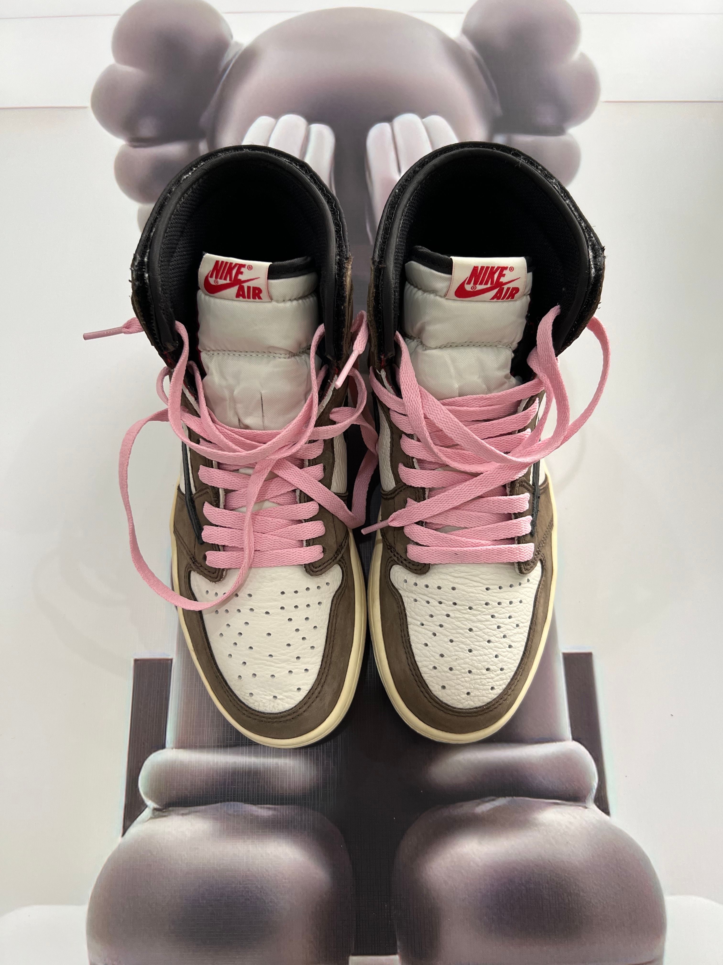 Travis Scott × Nike Air Jordan 1 Retro High OG TS SP "Sail/Dark Mocha"