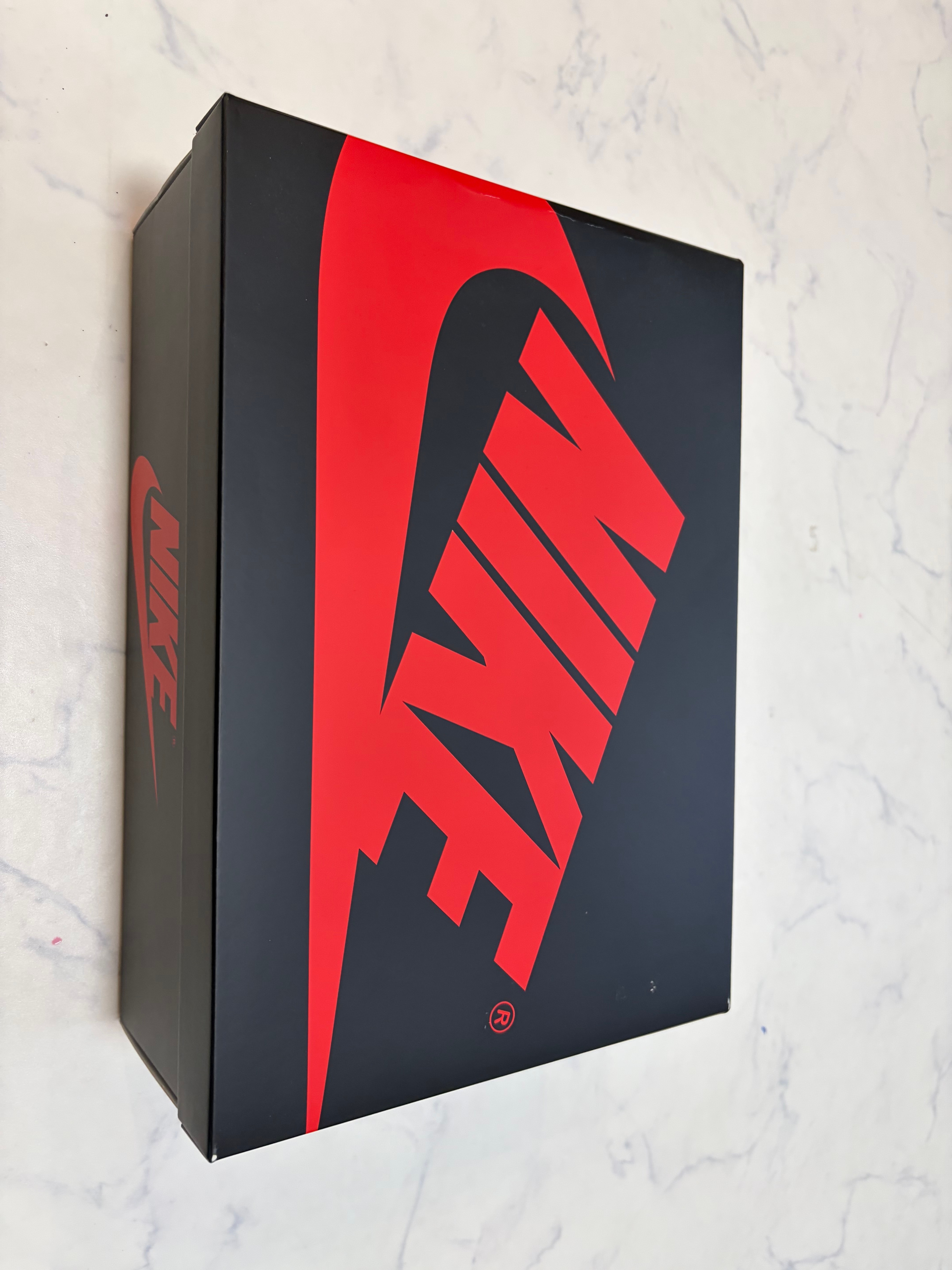 Nike Air Jordan 1 High 85 "Bred" (2025)