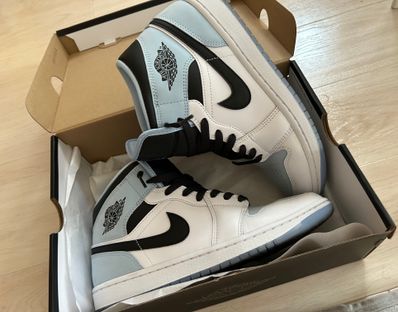 Nike Air Jordan 1 Mid "Ice Blue Nubuck"