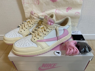 Travis Scott × Nike Air Jordan 1 Retro Low OG "Muslin/Shy Pink"