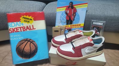 Trophy Room × Nike Air Jordan 1 Low OG "Home"