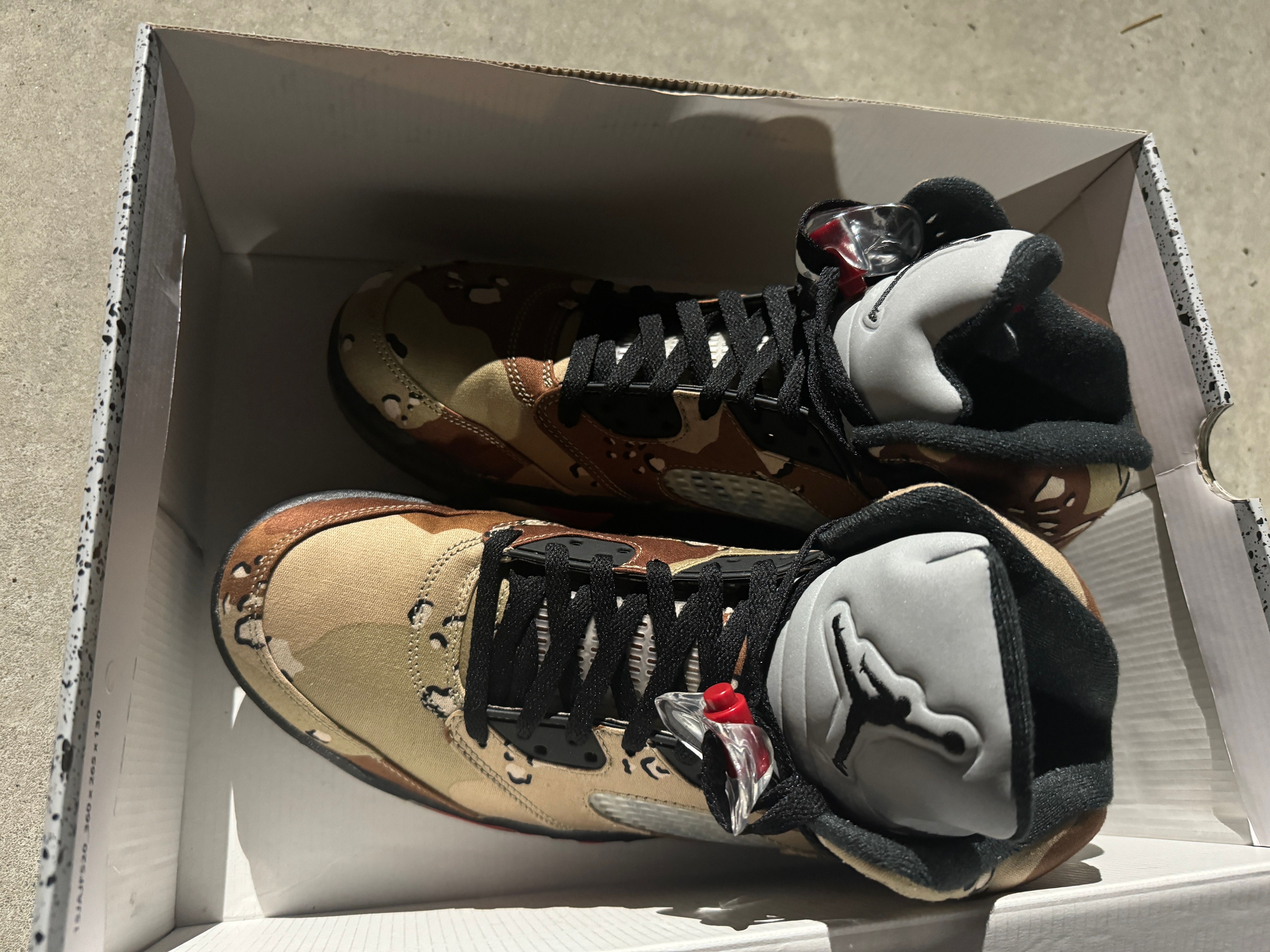 Supreme × Nike Air Jordan 5 Retro "Desert Camo"