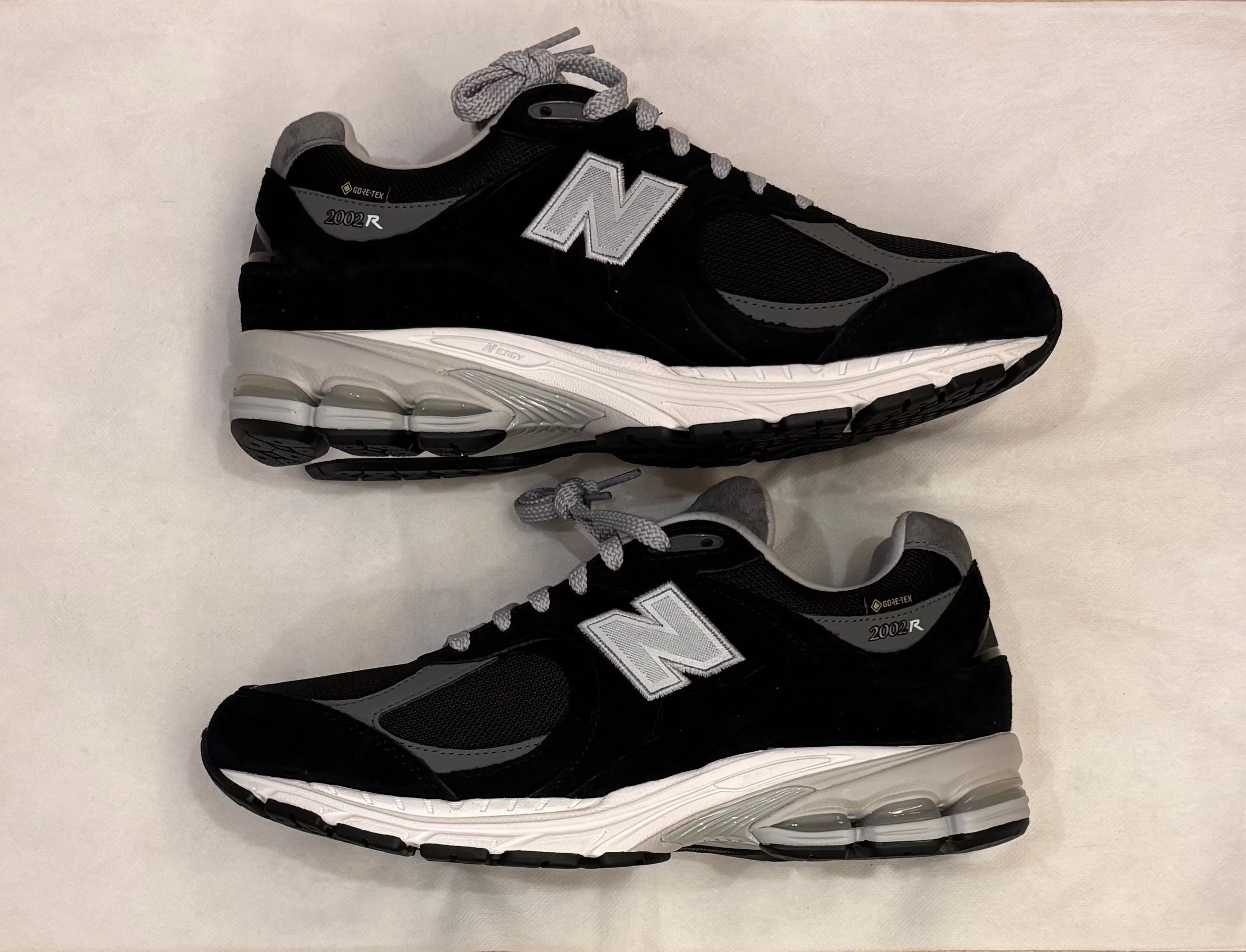 New Balance 2002R GORE-TEX "Black/Gray"