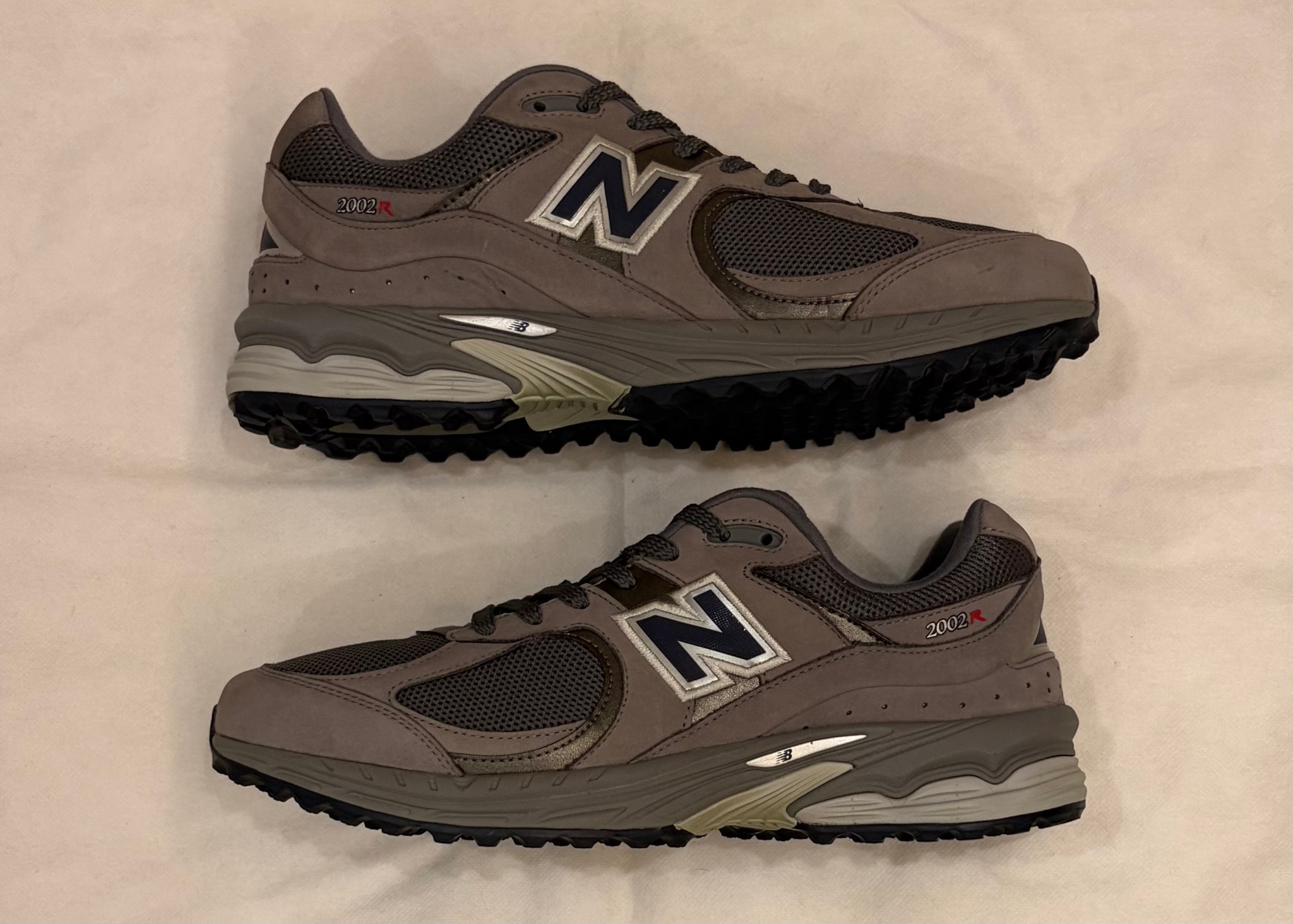 New Balance 2002V1 "Gray"