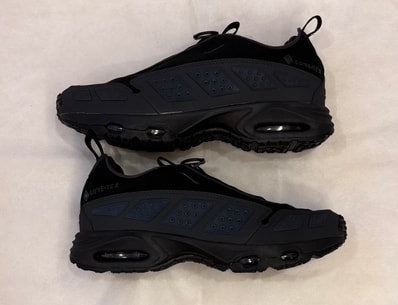 Nike Women's Air Max SNDR GORE-TEX "Black and Dark Smoke Grey"