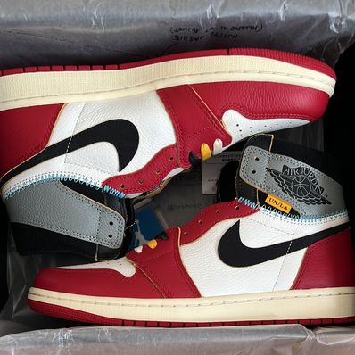 UNION × Nike Air Jordan 1 Retro High OG "Chicago/Shadow"