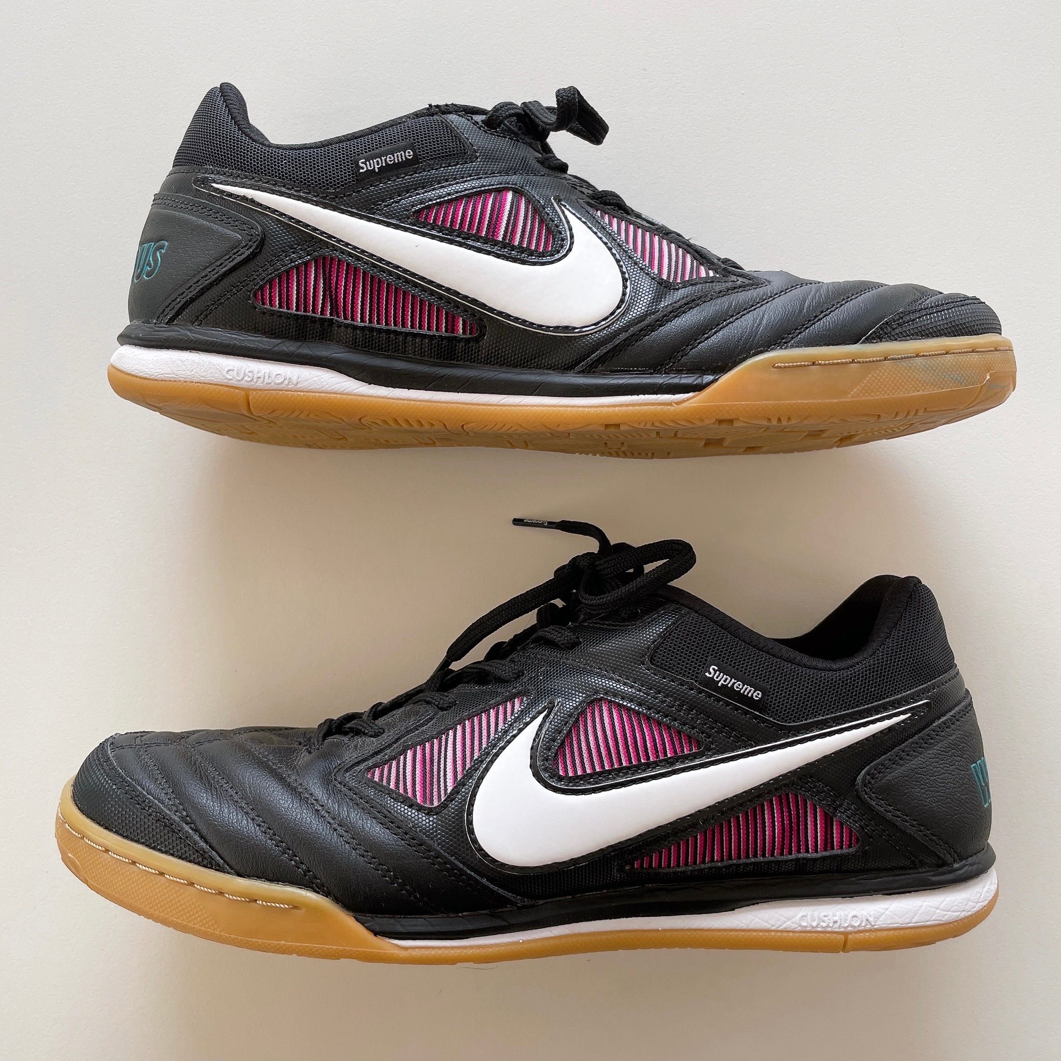 Supreme × Nike SB Luner Gato "Black"