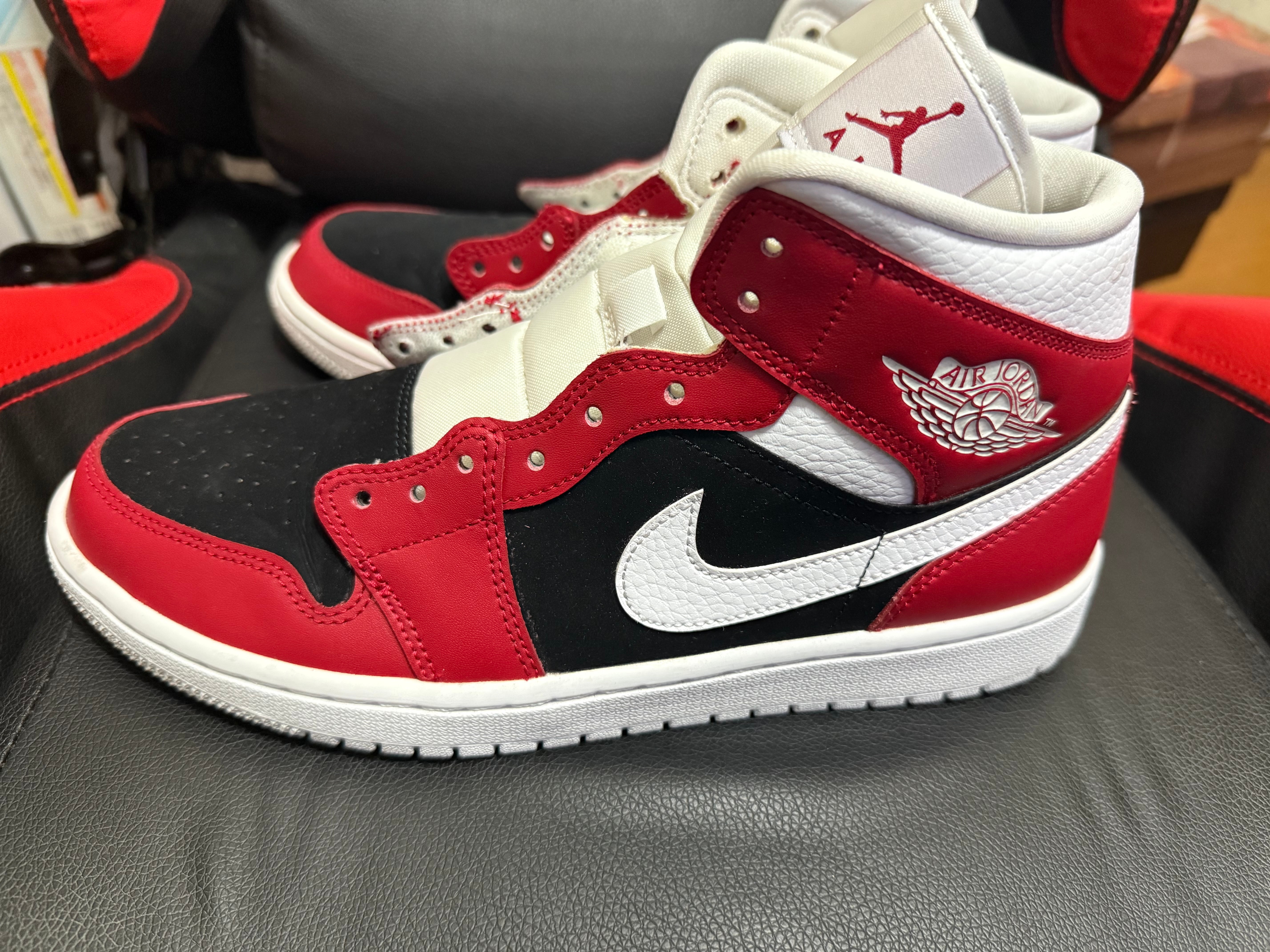 NIKE Women's AIR JORDAN 1 MID "GYM RED / BLACK /WHITE"