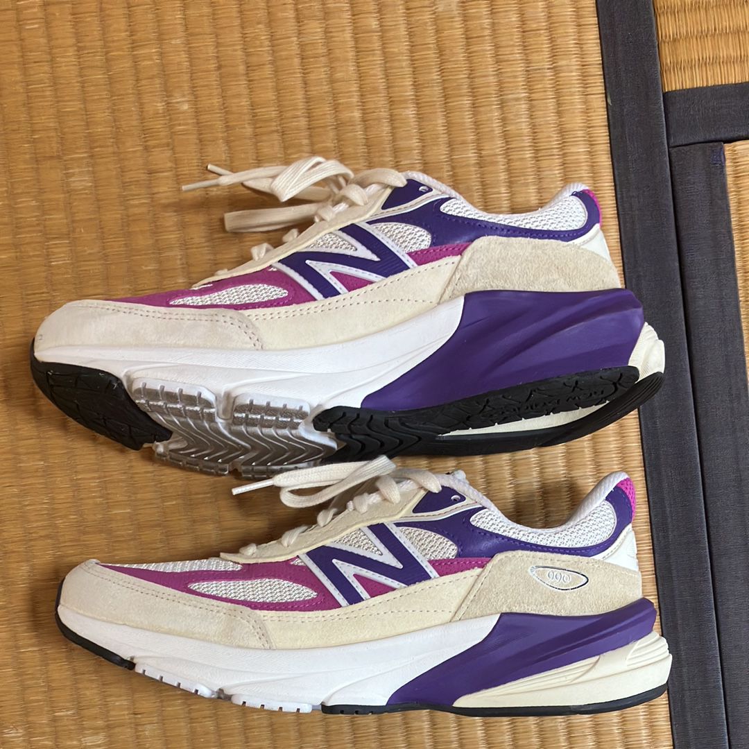 New Balance 990V6 "Magenta Pop"