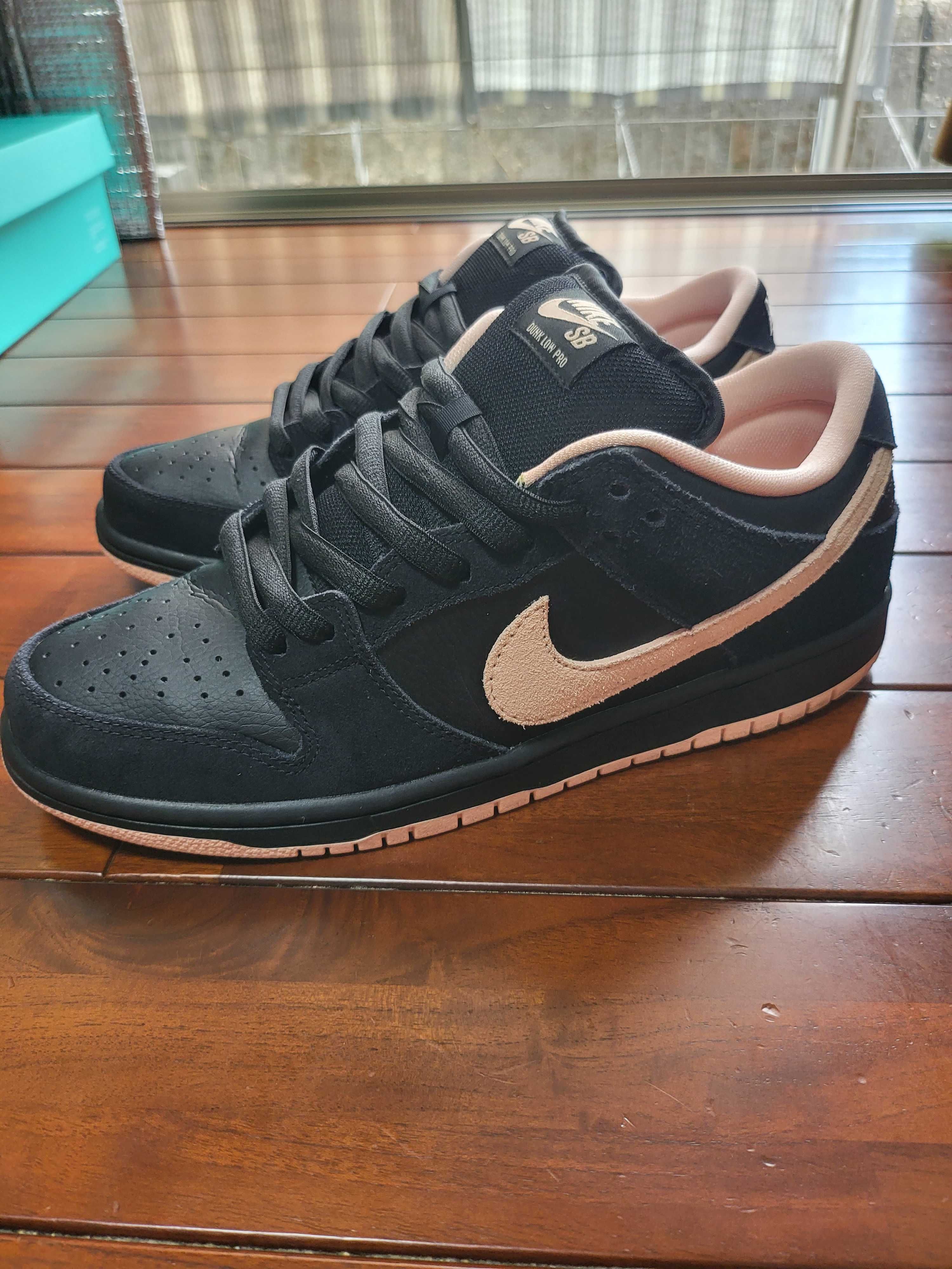 Nike SB Dunk Low PRO "Black/Washed Coral"