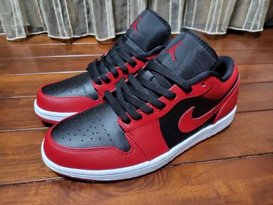 Nike Air Jordan 1 Low "Varsity Red"
