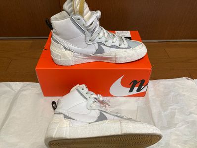 sacai × NIKE BLAZER MID "WHITE/WOLF GREY"