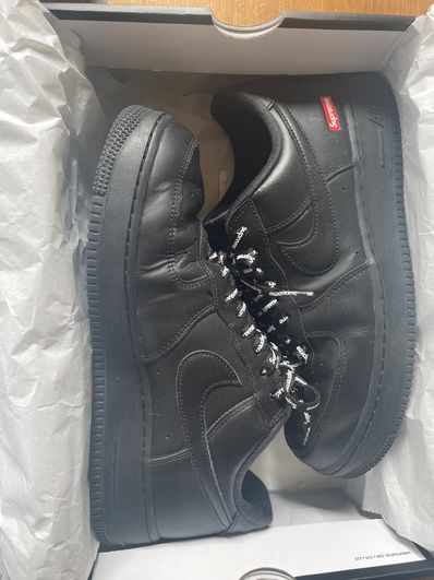 Supreme × Nike Air Force 1 Low "Black"