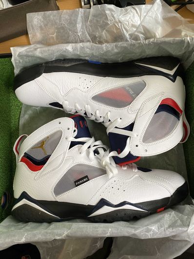 PSG × NIKE AIR JORDAN 7 RETRO "White"