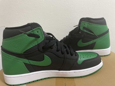 Nike Air Jordan 1 Retro High OG "Black/Pine Green" (2020)