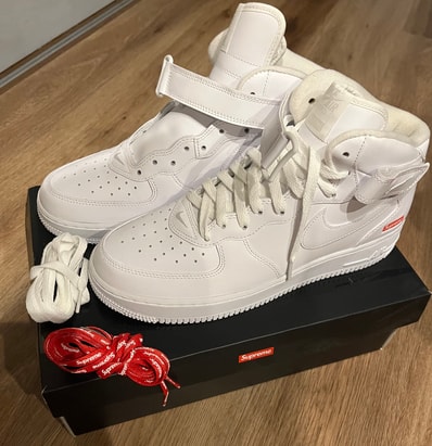 Supreme × Nike Air Force 1 Mid "White" FW24