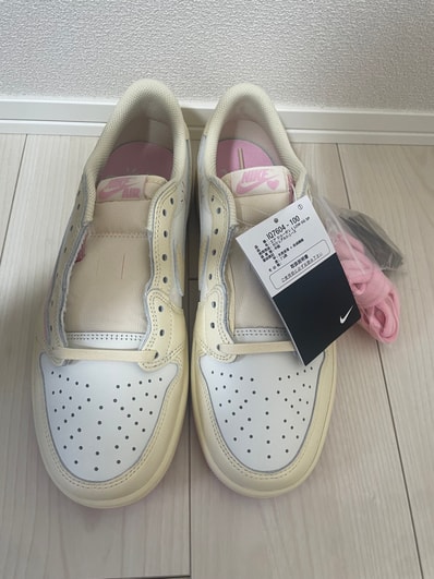Travis Scott × Nike Air Jordan 1 Retro Low OG "Muslin/Shy Pink"