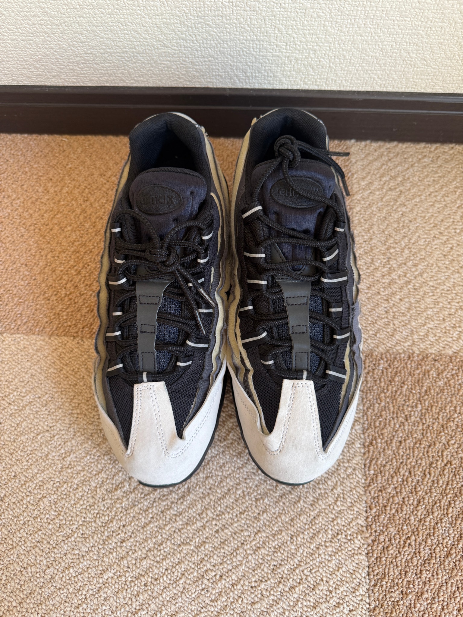 COMME des GARCONS × Nike Air Max 95 "Charcoal"