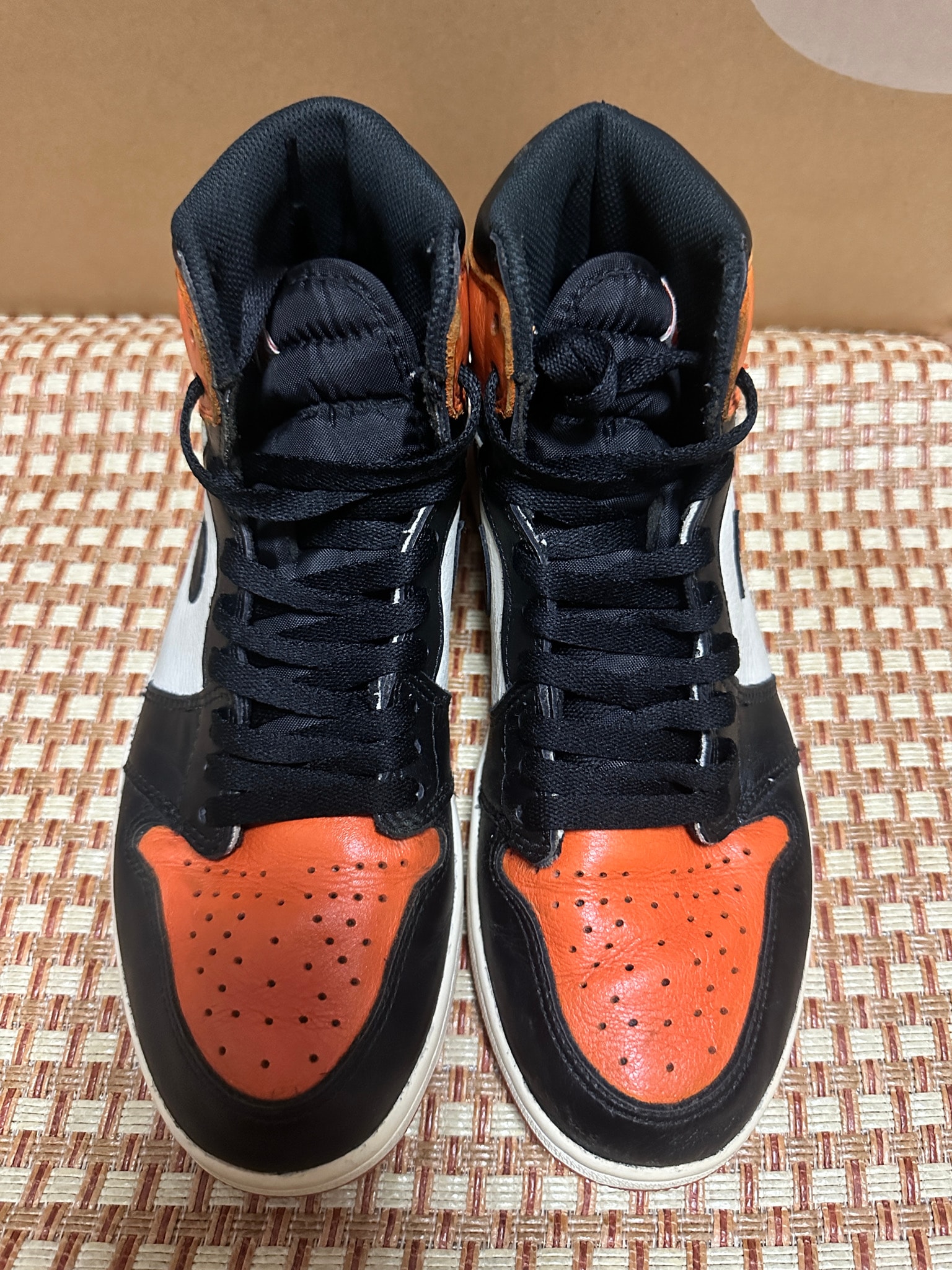 Nike Air Jordan 1 Retro High OG "Shattered Backboard" (2015)