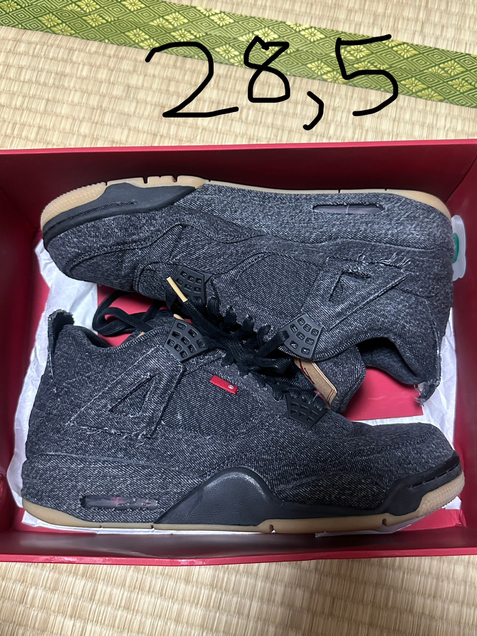 Nike × Levi's Air Jordan 4 "Black Denim" (LEVIS Tab)