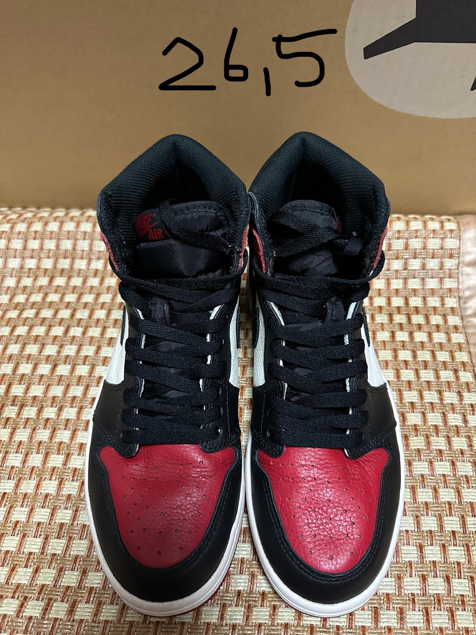 Nike Air Jordan 1 Retro High OG "Bred Toe"