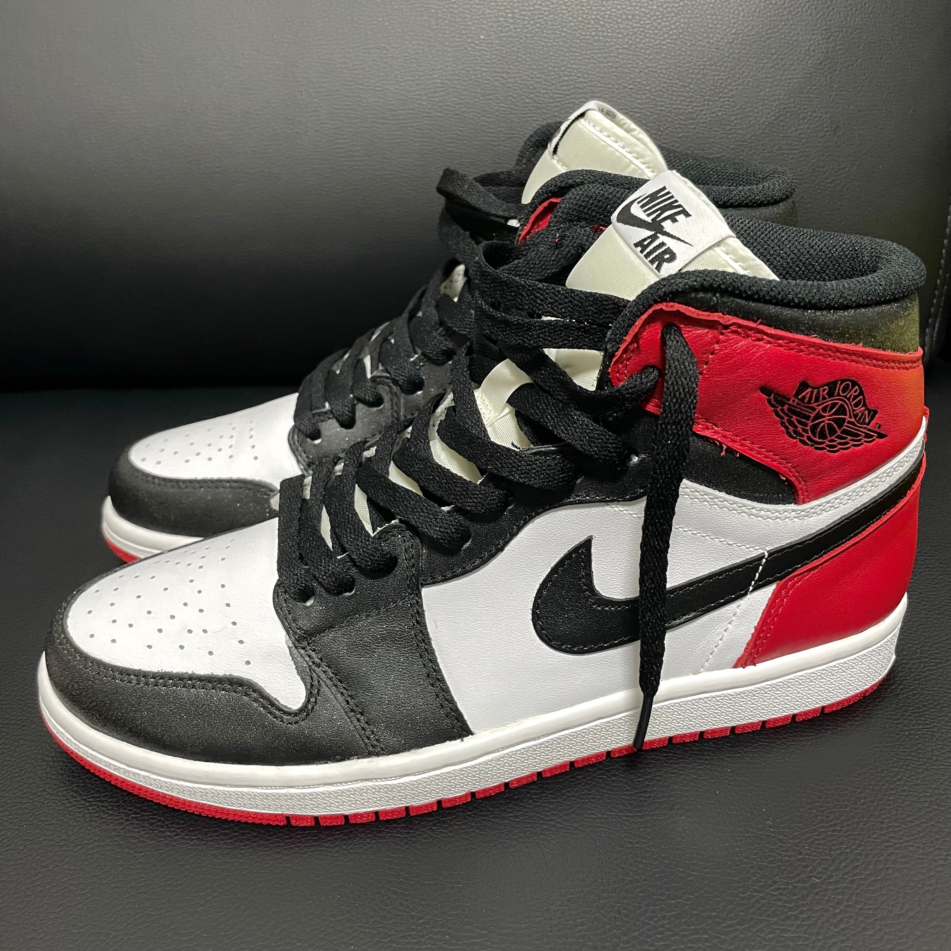 Nike Air Jordan 1 Retro High OG "Black Toe" (2013)