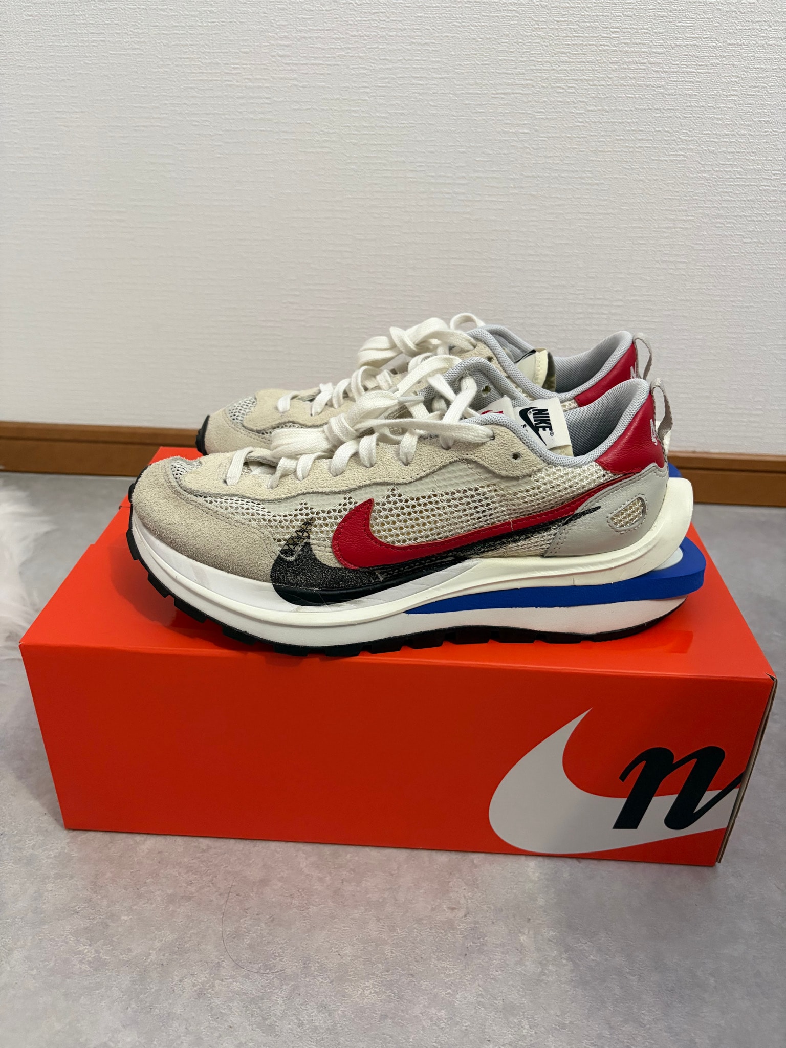 （週末値下げ）美品NIKE サカイ×ナイキ ヴェイパー ワッフル セサミ サカイ × ナイキ ヴェイパーワッフル 