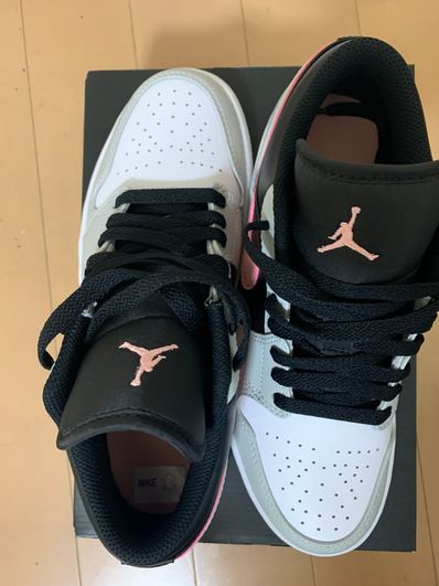 Nike Air Jordan 1 Low "Grey/Black/Pink"