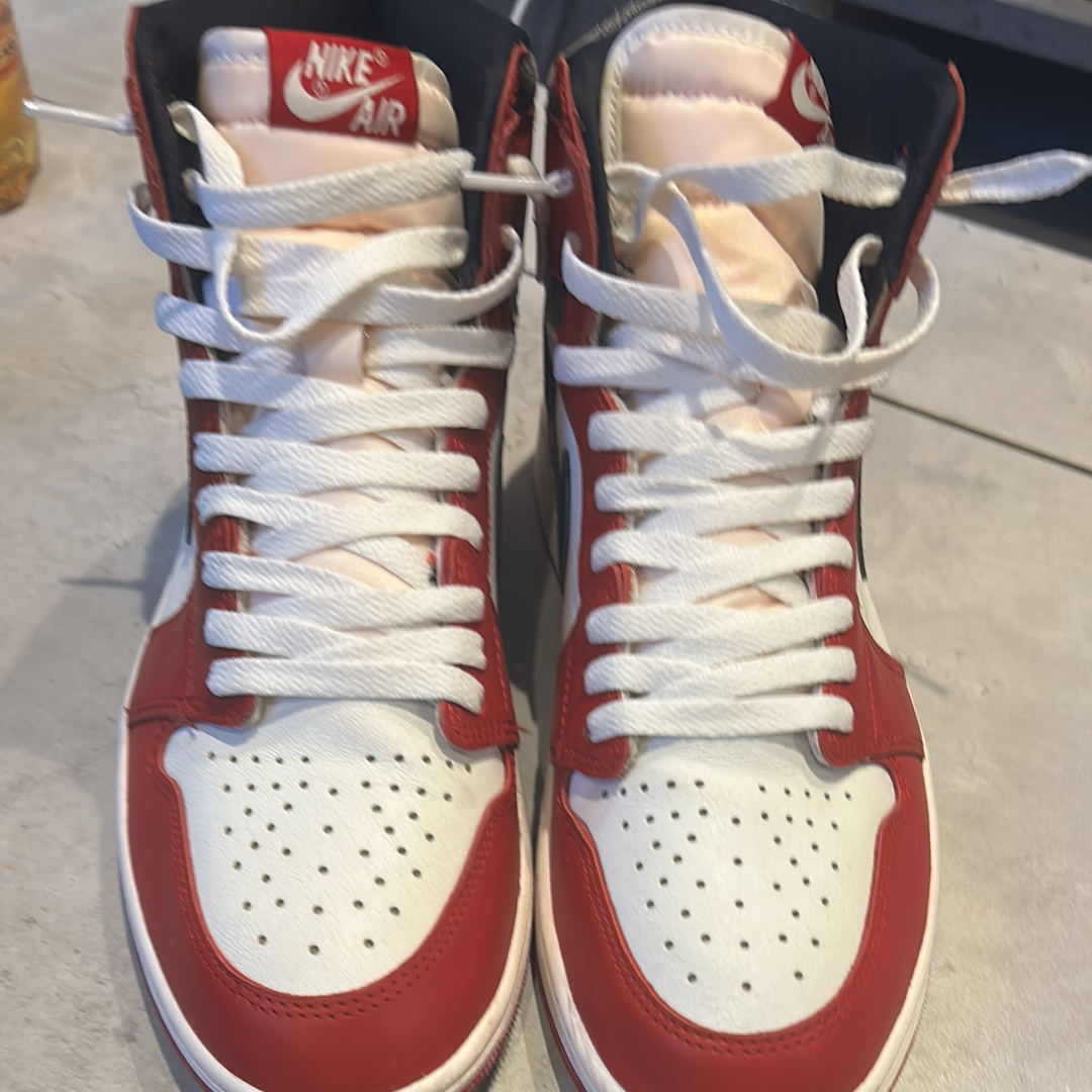 Nike Air Jordan 1 High OG "Lost & Found/Chicago"