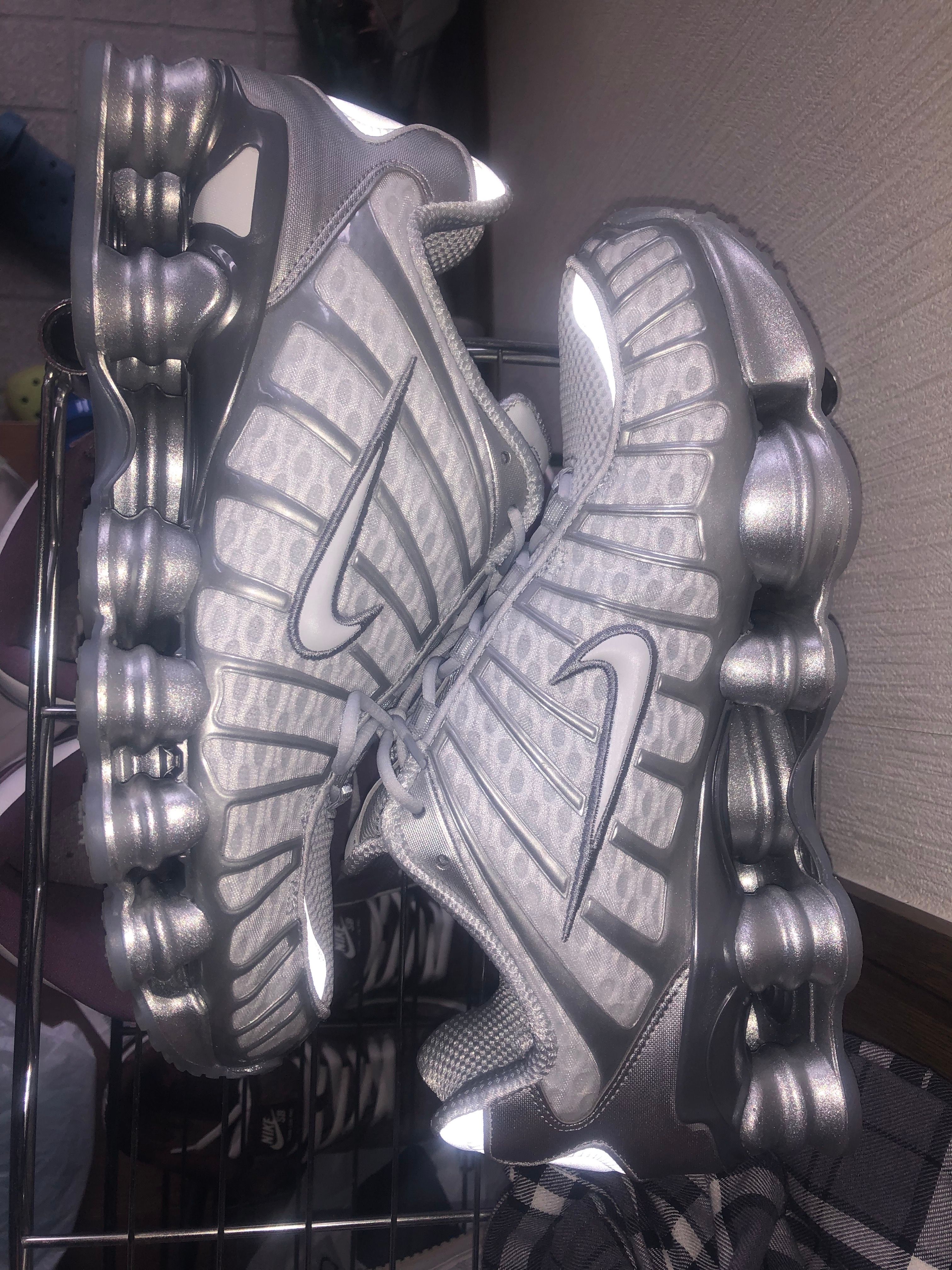Nike Women's Shox TL "Pure Platinum and Metallic Silver"