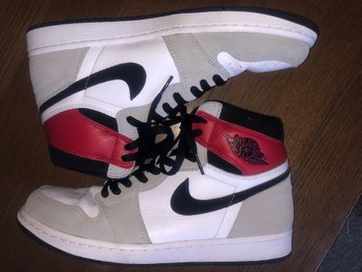 Nike Air Jordan 1 High OG "White/Black/Light Smoke Grey"