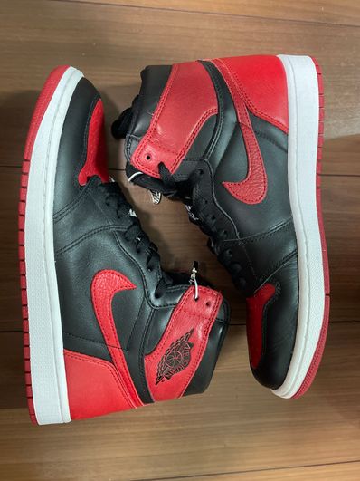 Nike Air Jordan 1 Retro High OG "Bred/Banned" (2016)