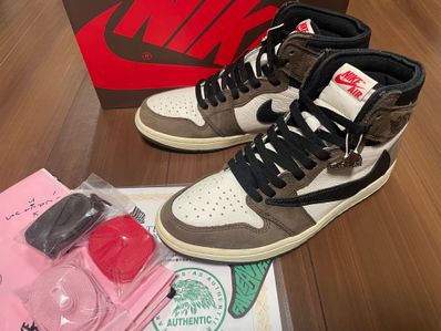Travis Scott × Nike Air Jordan 1 Retro High OG TS SP "Sail/Dark Mocha"