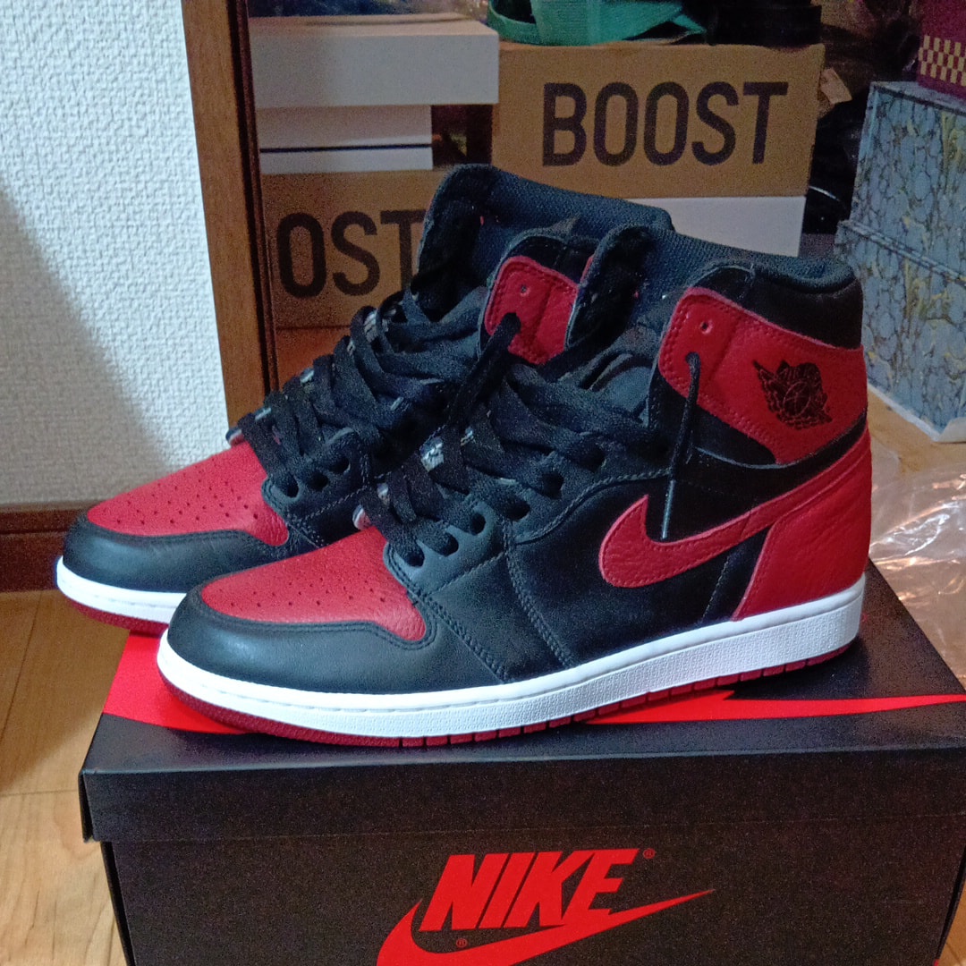 Nike Air Jordan 1 Retro High OG "Bred/Banned"