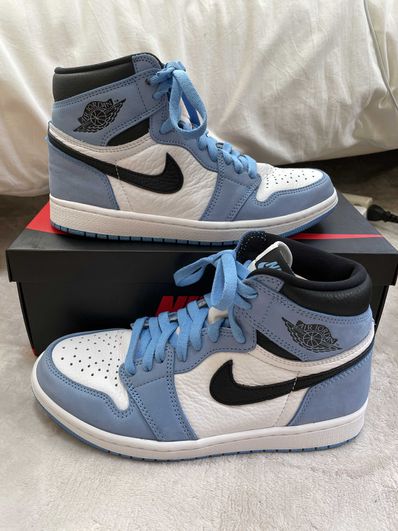 Nike Air Jordan 1 High OG "University Blue"