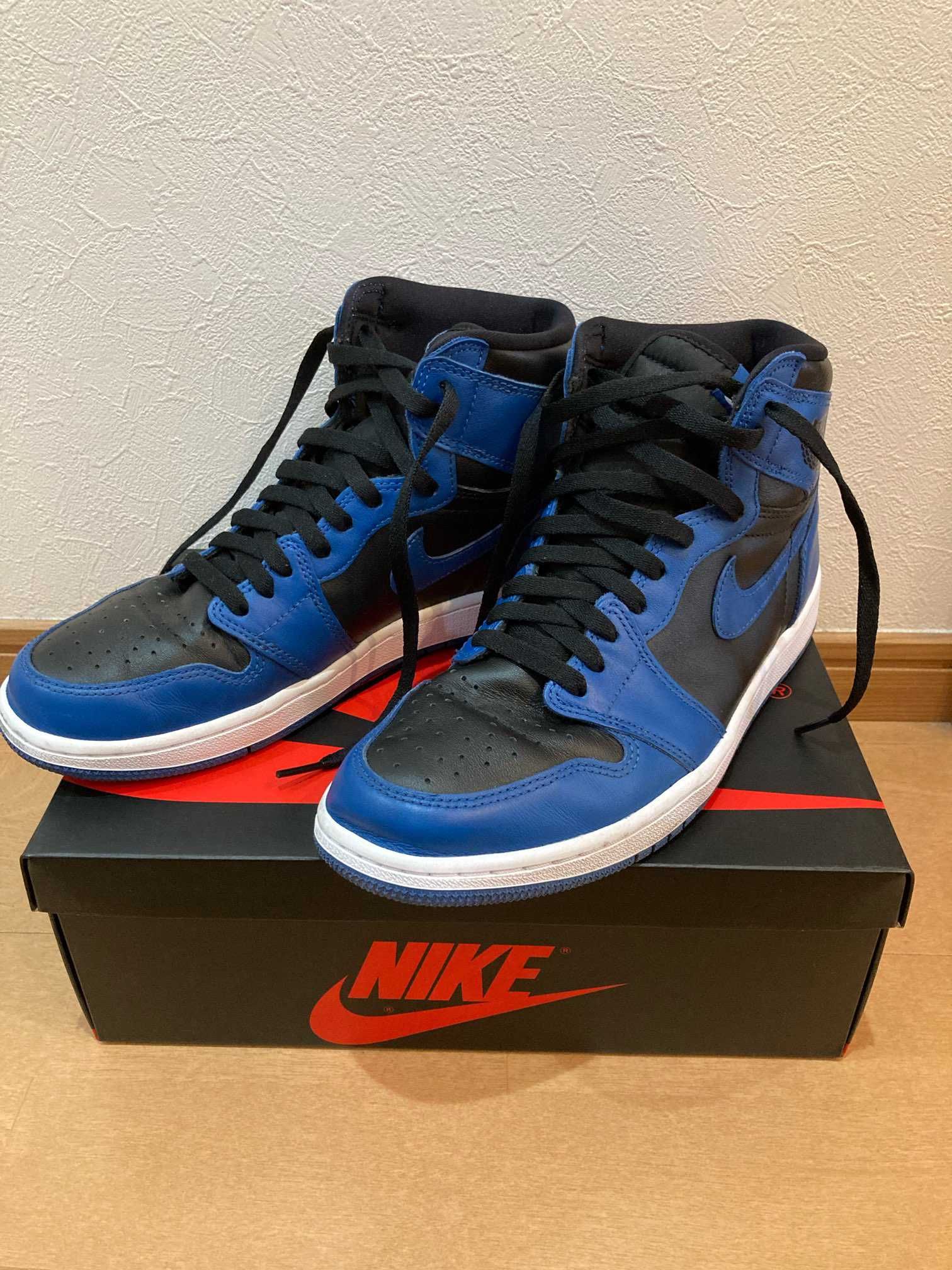 Nike Air Jordan 1 Retro High OG "Dark Marina Blue"