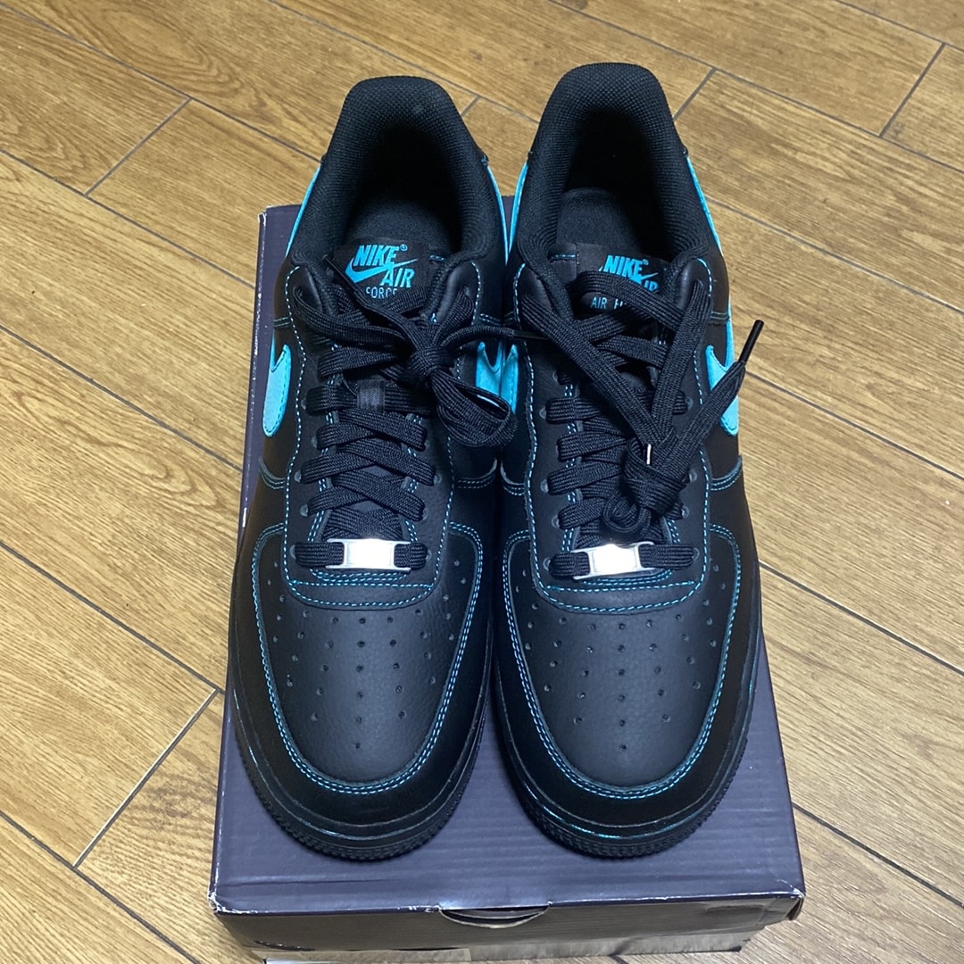 Nike Air Force 1 Low "Black Tiffany"