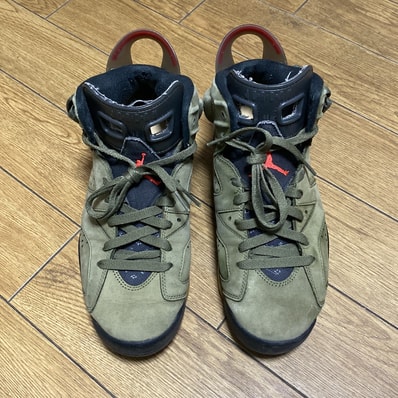 Travis Scott × Nike Air Jordan 6 Retro "Medium Olive"