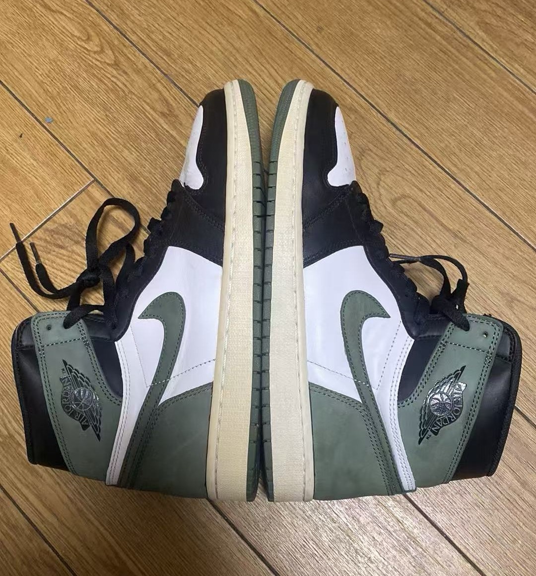 Nike Air Jordan 1 Retro High "Clay Green"