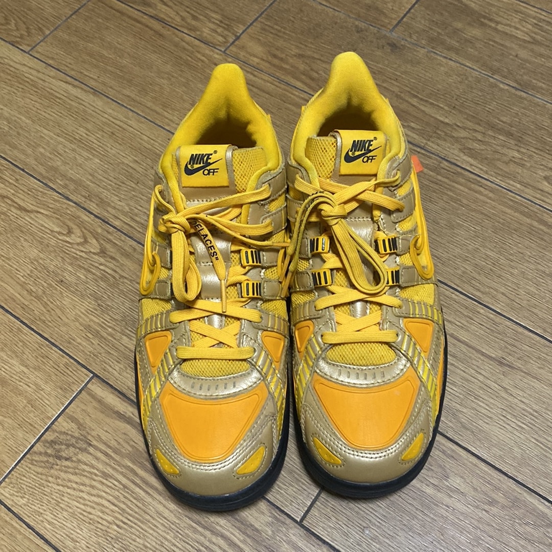 Off-White × Nike Air Rubber Dunk "University Gold" 