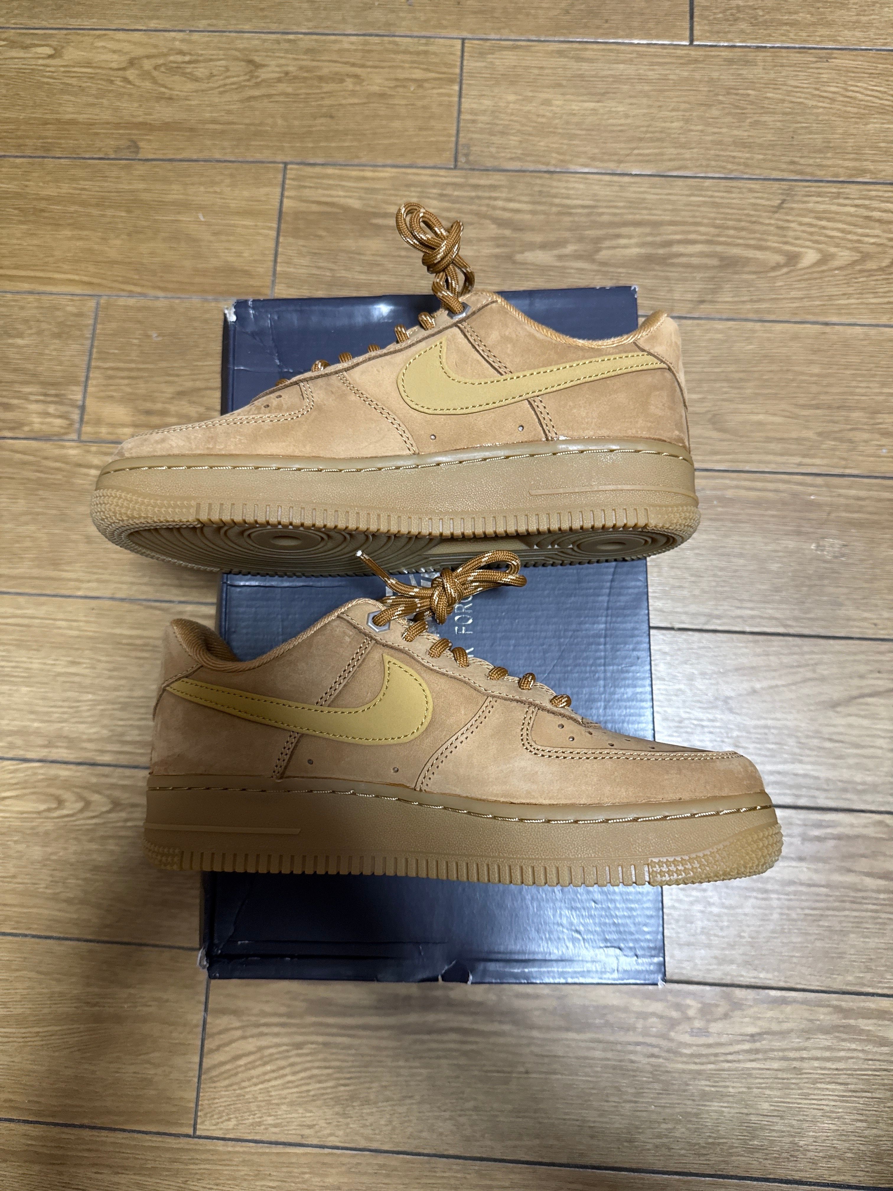 Nike Women's Air Force 1 '07 WB "Flax/Wheat Gum"