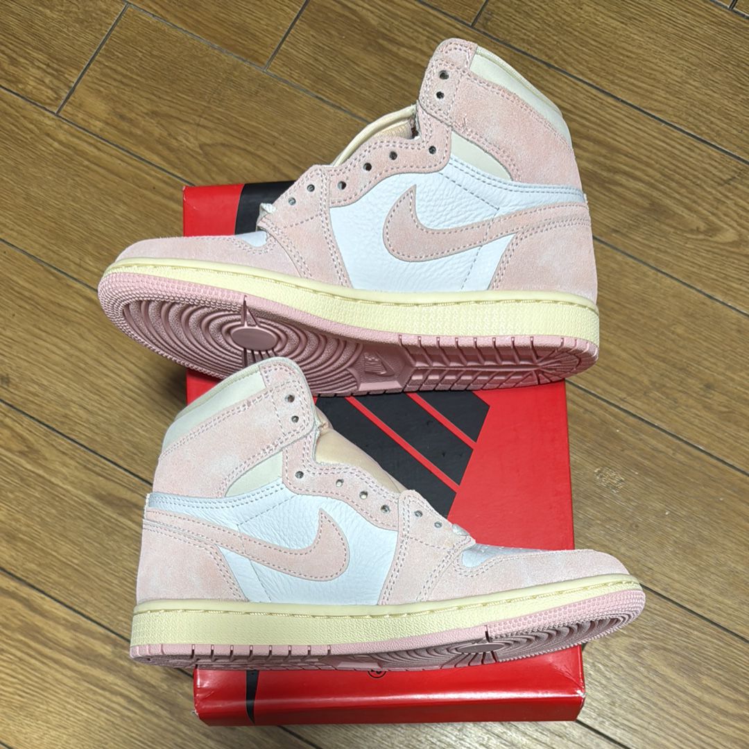 Nike Women's Air Jordan 1 Retro High OG "Washed Pink"