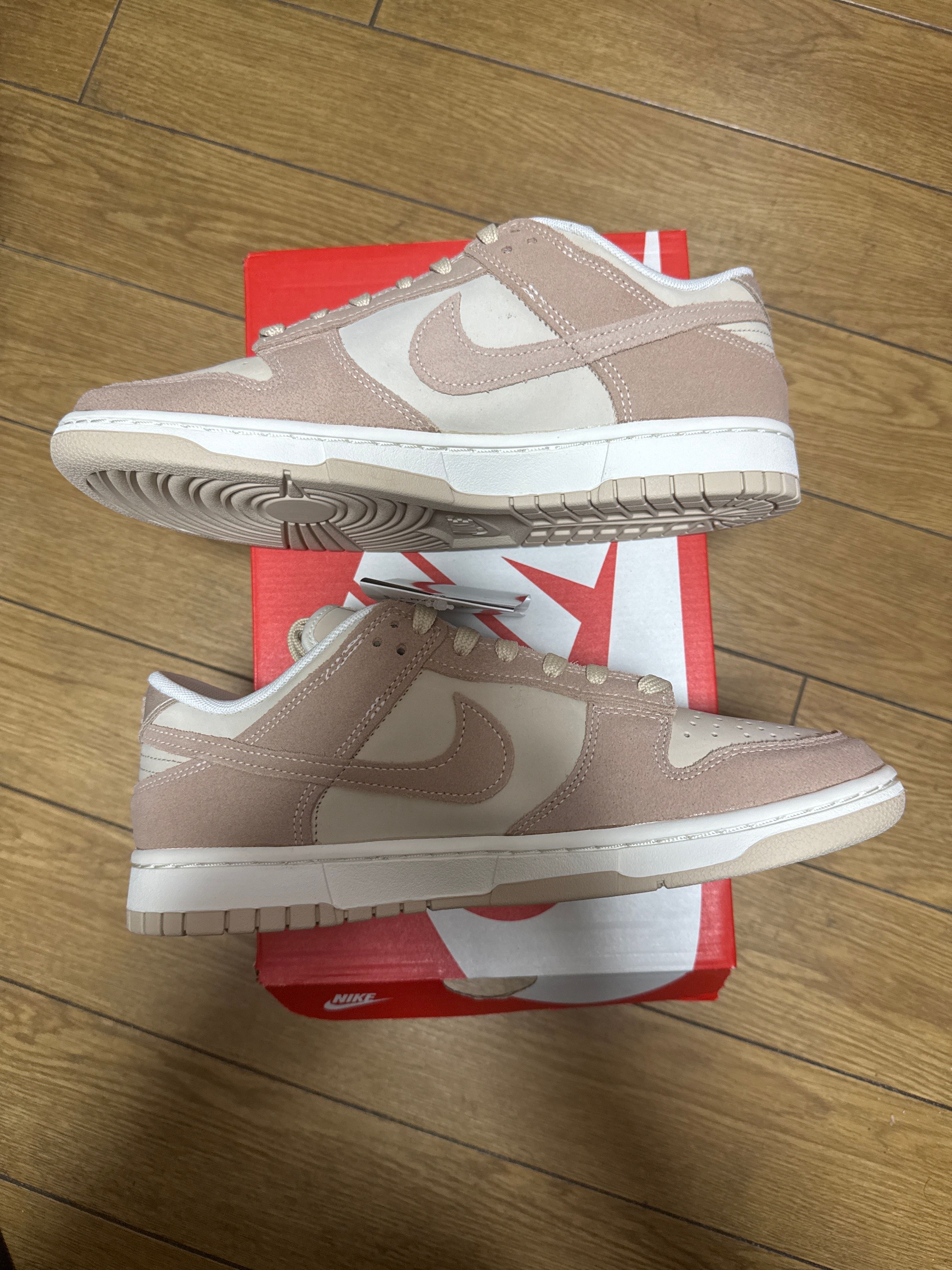 Nike Women's Dunk Low SE "Sanddrift"