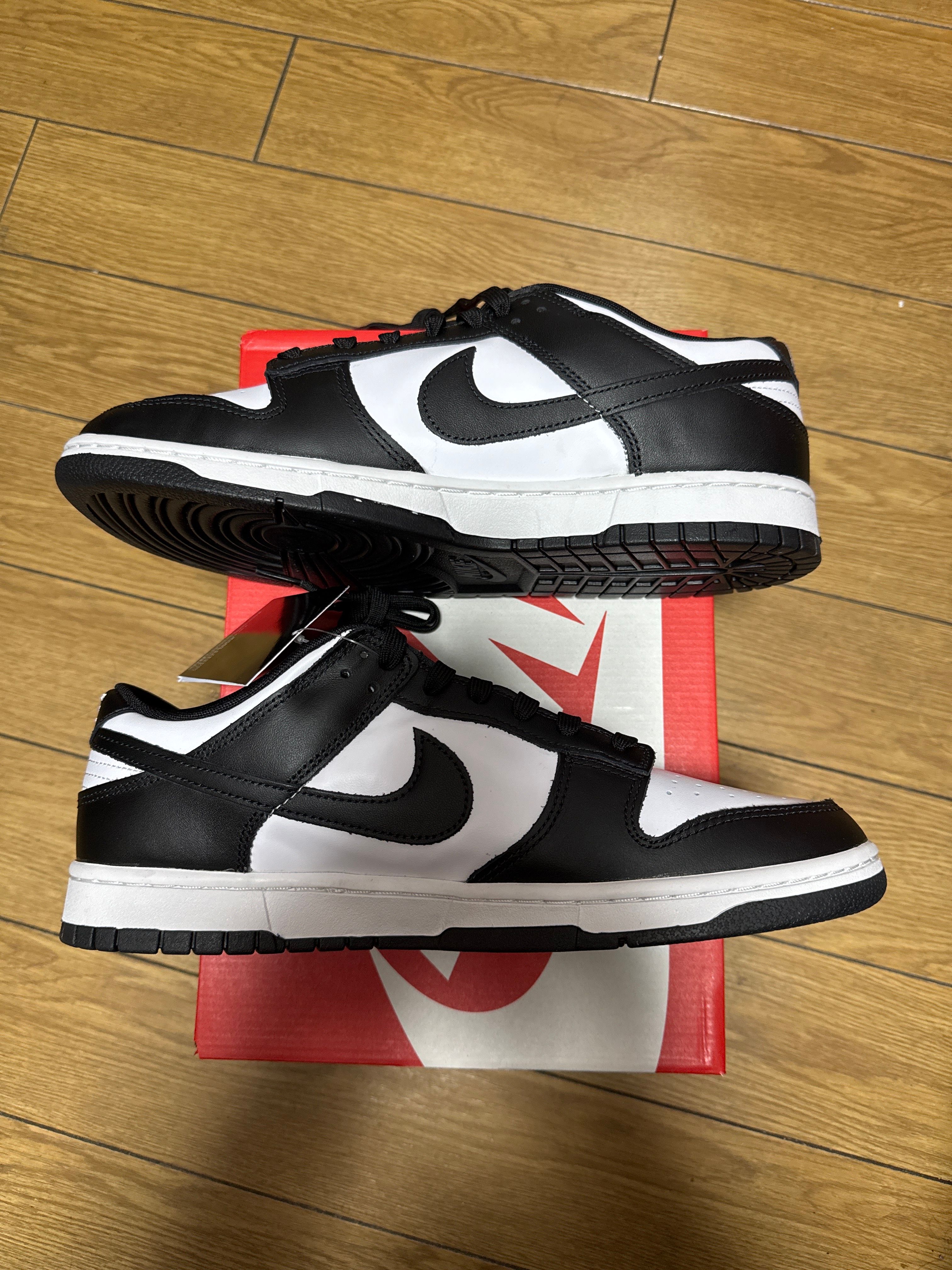 Nike Dunk Low Retro "Panda/White/Black"