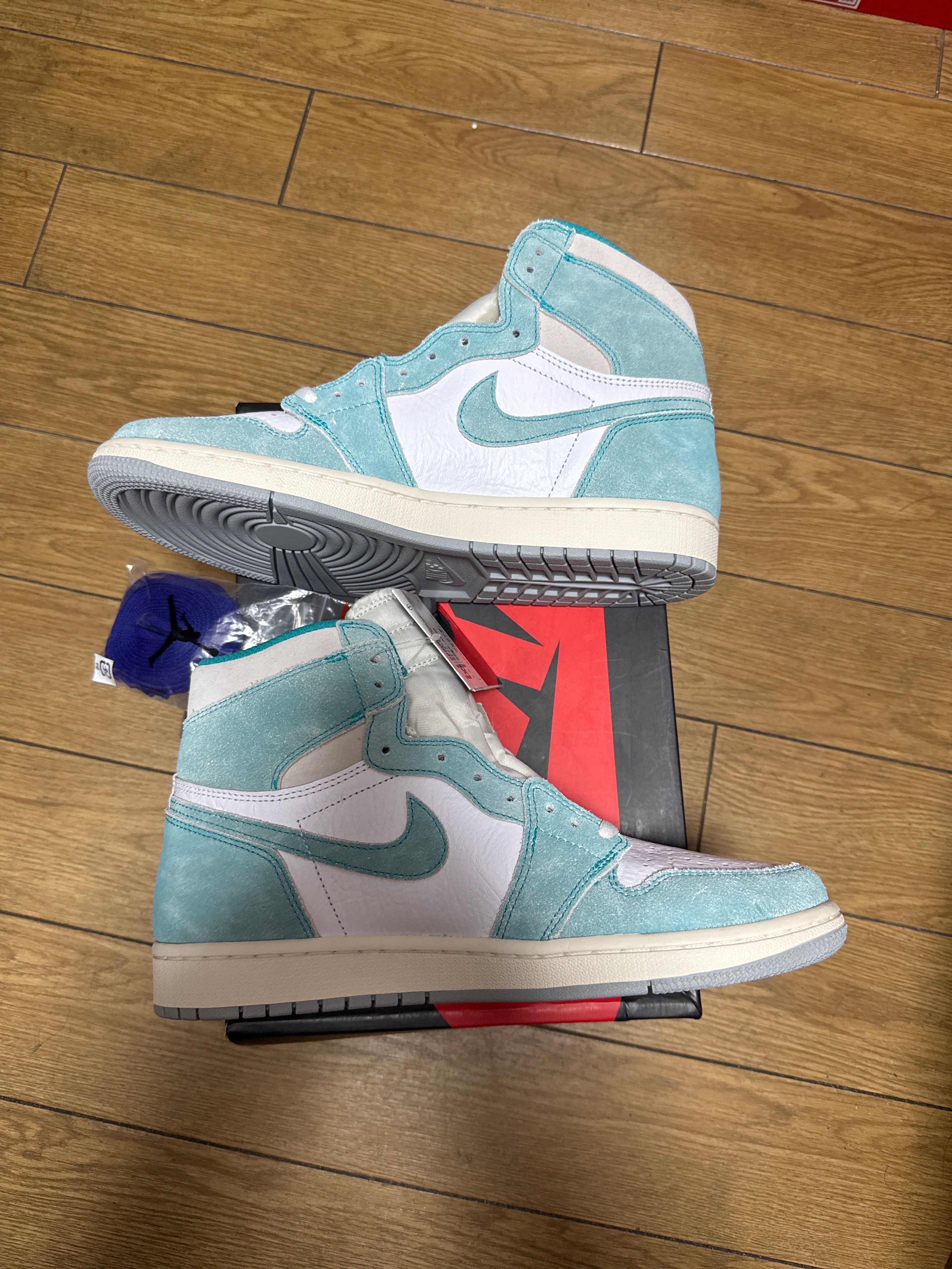 Nike Air Jordan 1 Retro High OG "Turbo Green"