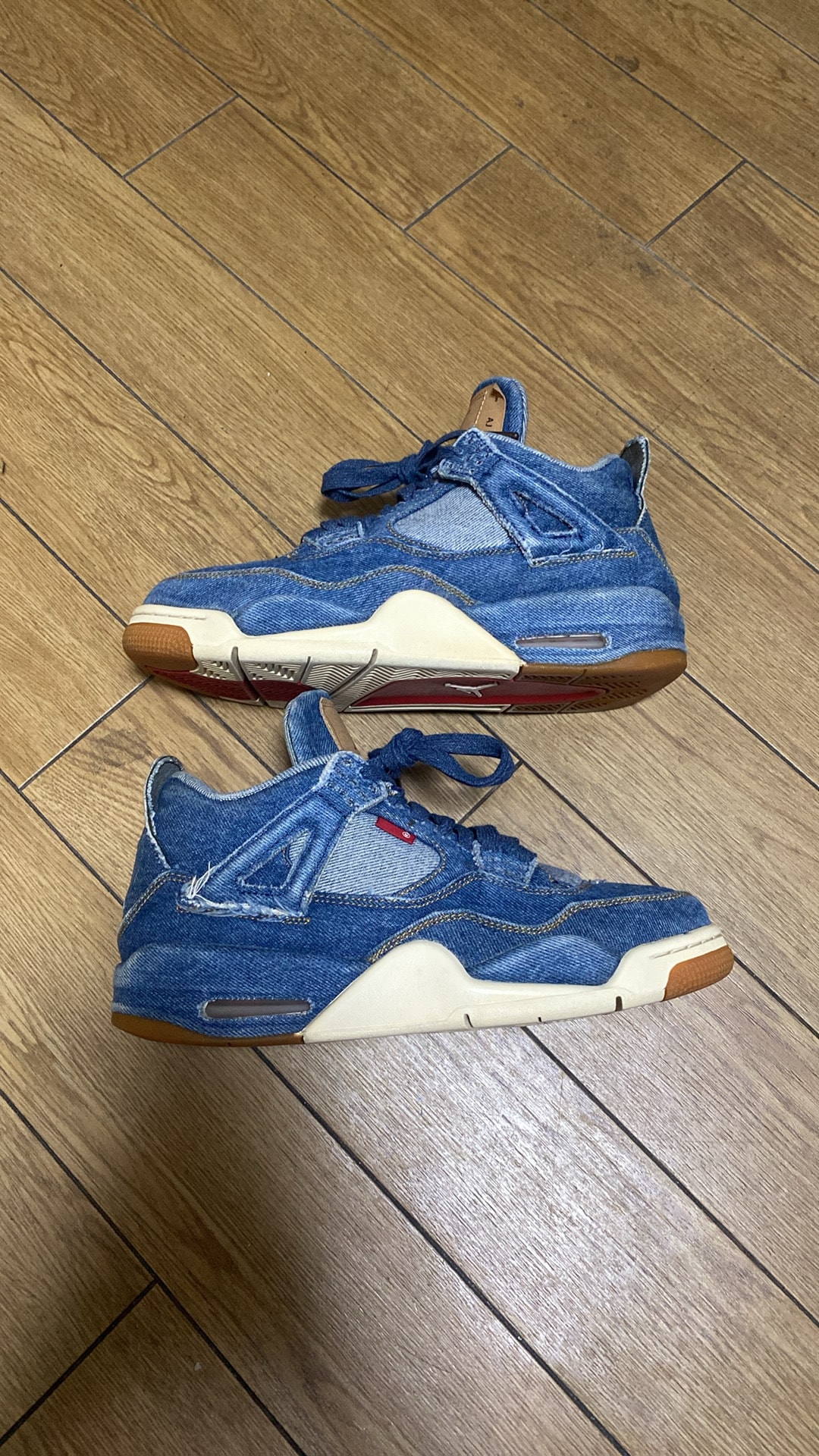 Nike × Levi's Air Jordan 4 "Denim" (LEVIS Tab)